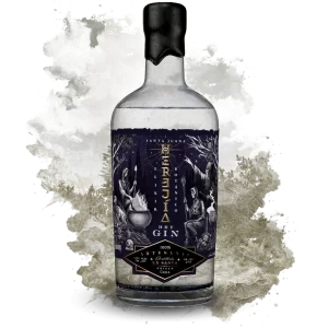 Botella Herejía Santa Juana Dry Gin Edición Limitada con fondo de bosque